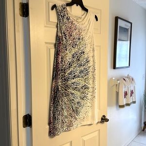 NWOT. Maggy London Sheath Dress Size 12.  Excellent Condition